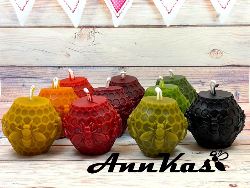 Svíčka ze včelího vosku koule včela