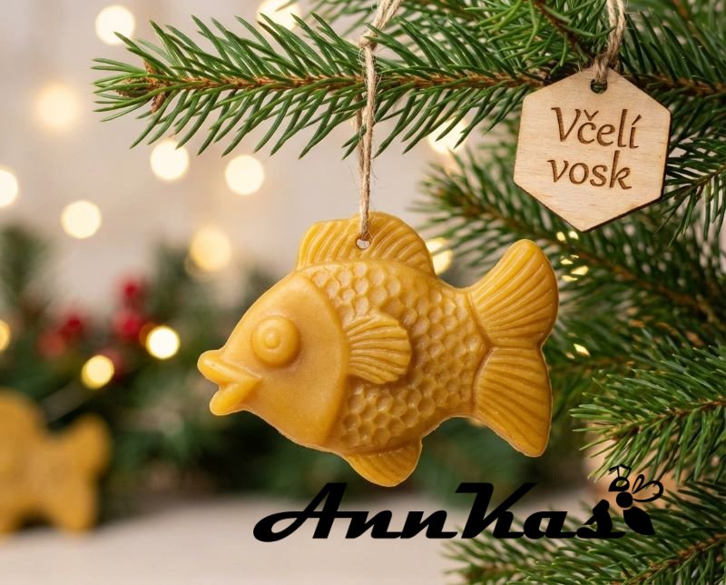 Ozdoba ze včelího vosku kapr velký