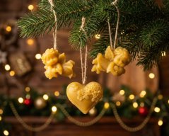 Sada ozdob ze včelího vosku andělé se srdcem