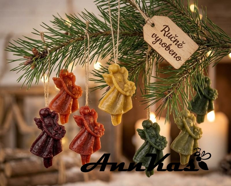 Ozdoba ze včelího vosku andělka kopretina 2