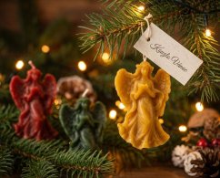 Ozdoba ze včelího vosku anděl velký