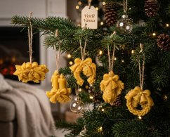 Sada ozdob ze včelího vosku zdobená pětka