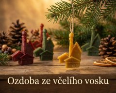 Ozdoba ze včelího vosku domečky