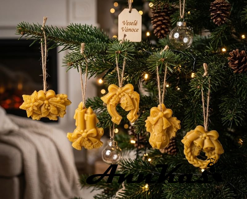 Sada ozdob ze včelího vosku zdobená pětka